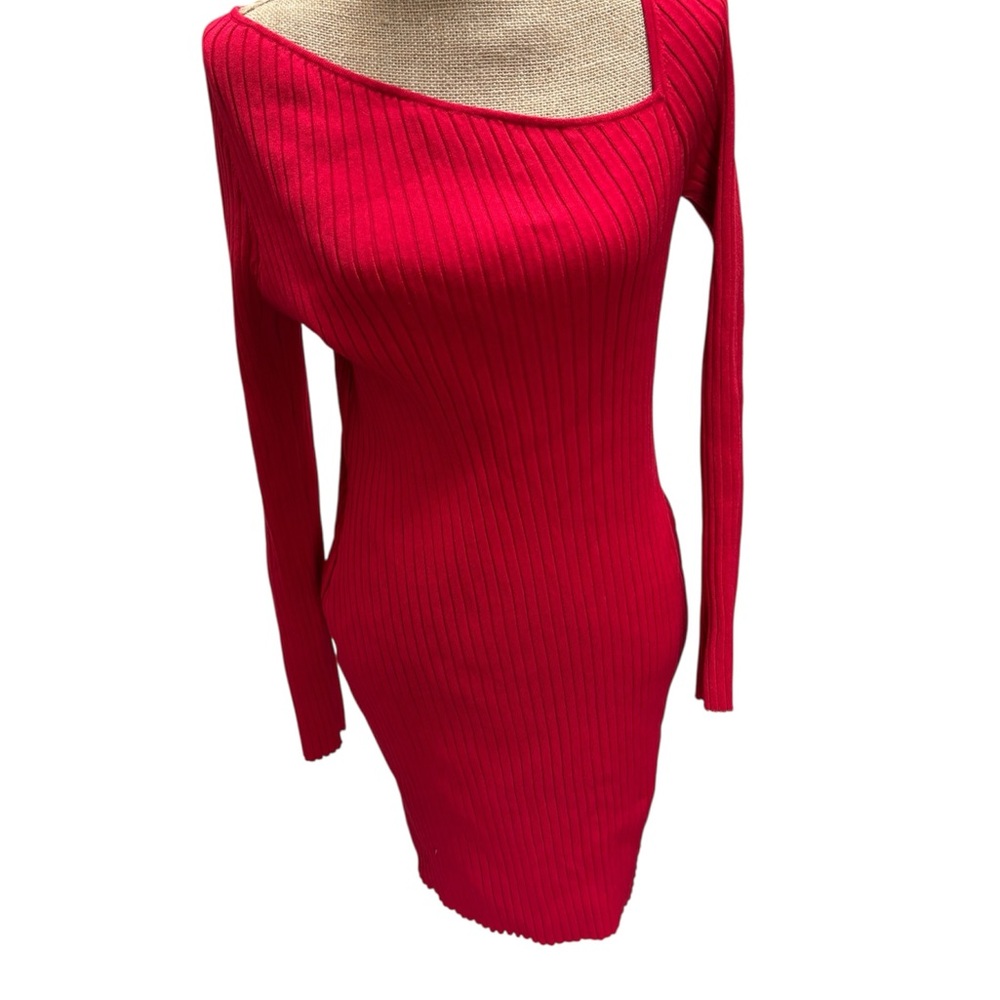 H&M Vibrant Red Long Sleeve Dress